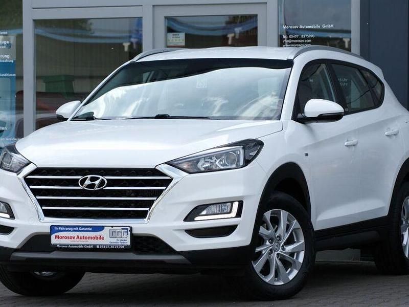 Weiß Gebraucht 2020 Hyundai Tucson Trend SUV | 16.200 € (Fairer Preis) - Bild 1/4