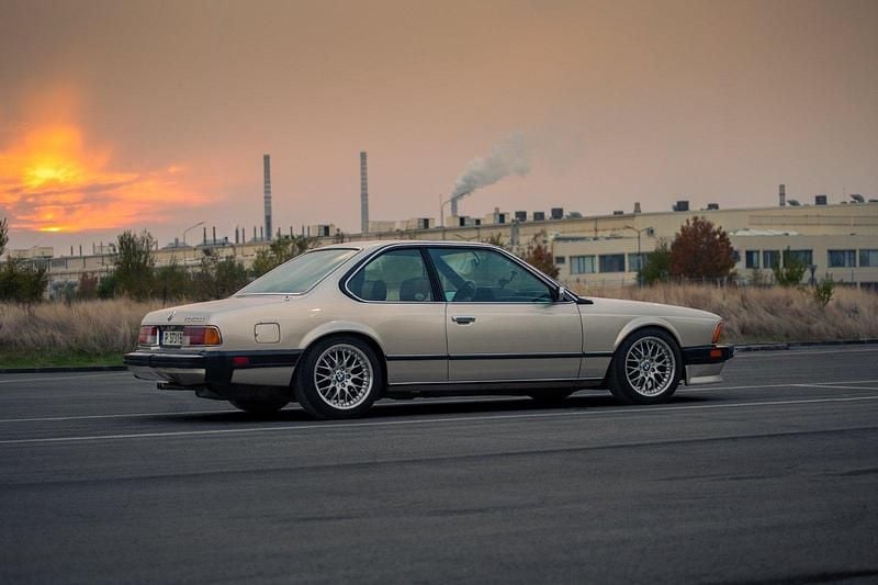 Beige Gebraucht 1986 BMW 635 Coupé | 21.999 € - Bild 1/4