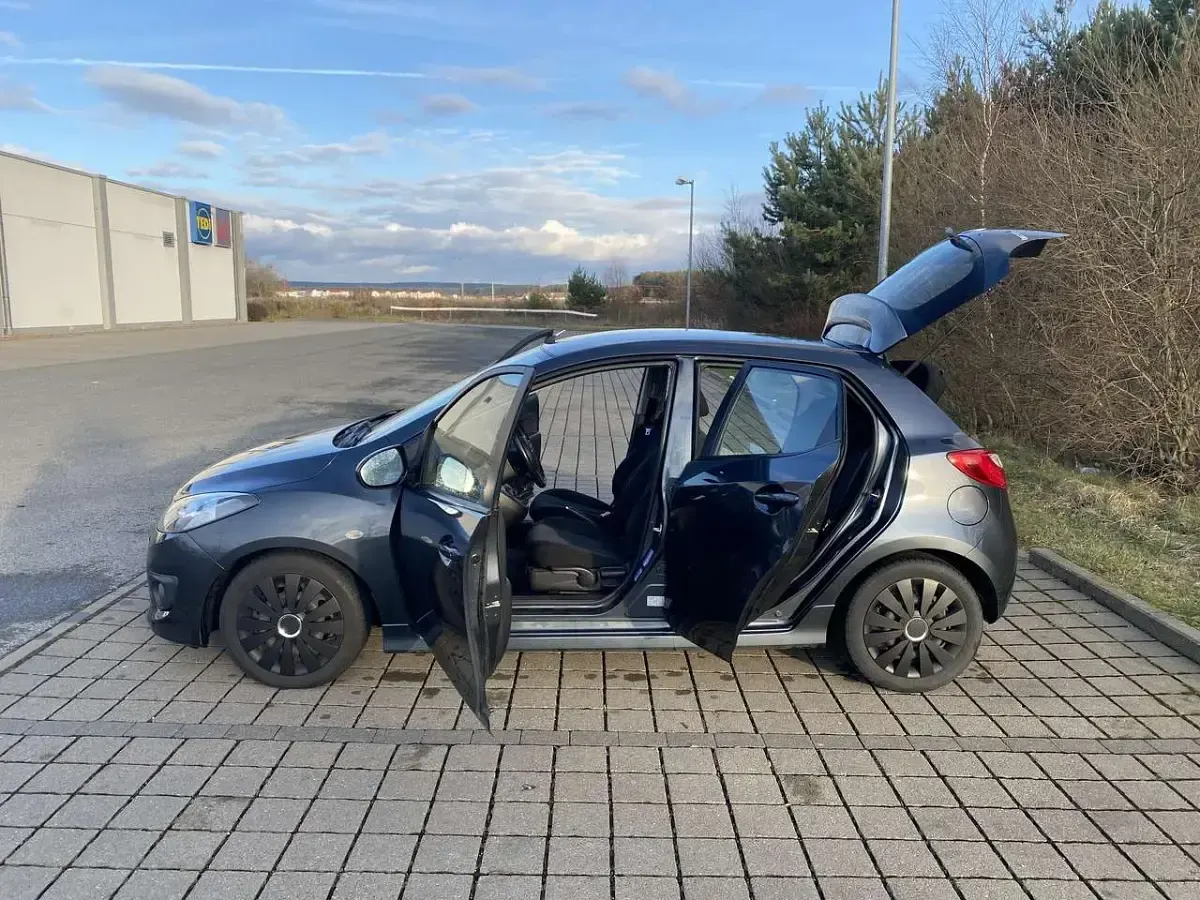 Occasion Mazda 2 Dynamic 103 ch (75 kW) 2009 Citadine