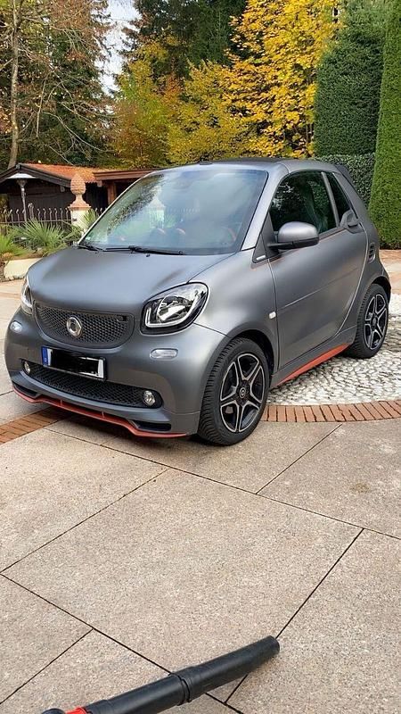 Grau Gebraucht 2017 Smart ForTwo Coupé Brabus Cabrio | 22.400 € - Bild 1/4