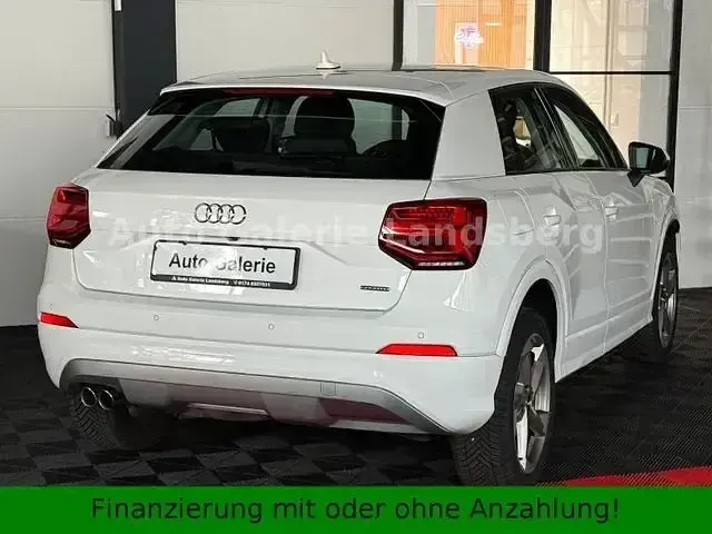 Gebraucht Audi Q2 Sport 190 PS (139 kW) 2018 Weiß SUV