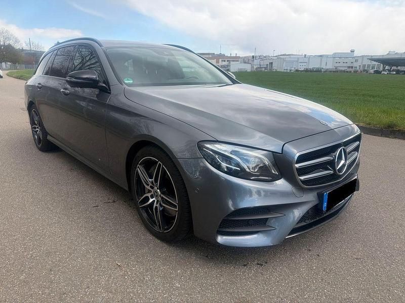 Gebraucht Mercedes E350 AMG 258 PS (189 kW) 2017 Grau Kombi