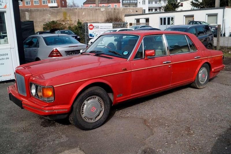 Gebraucht Bentley Mulsanne 203 PS (149 kW) 1985 Rot Limousine