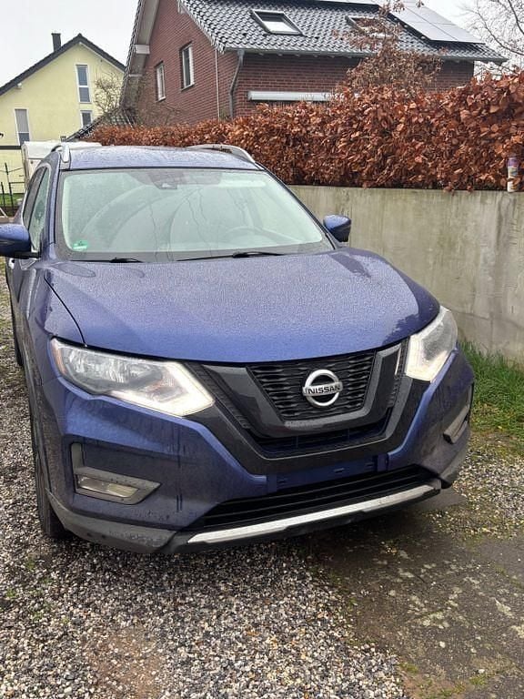Blau Gebraucht 2017 Nissan X-Trail Acenta SUV | 14.850 € (Guter Preis) - Bild 1/4