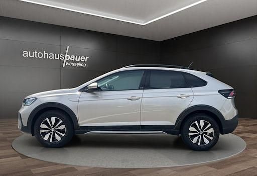 Gebraucht VW Taigo Move 95 PS (69 kW) 2024 Silber / ivory silver (metallic) SUV