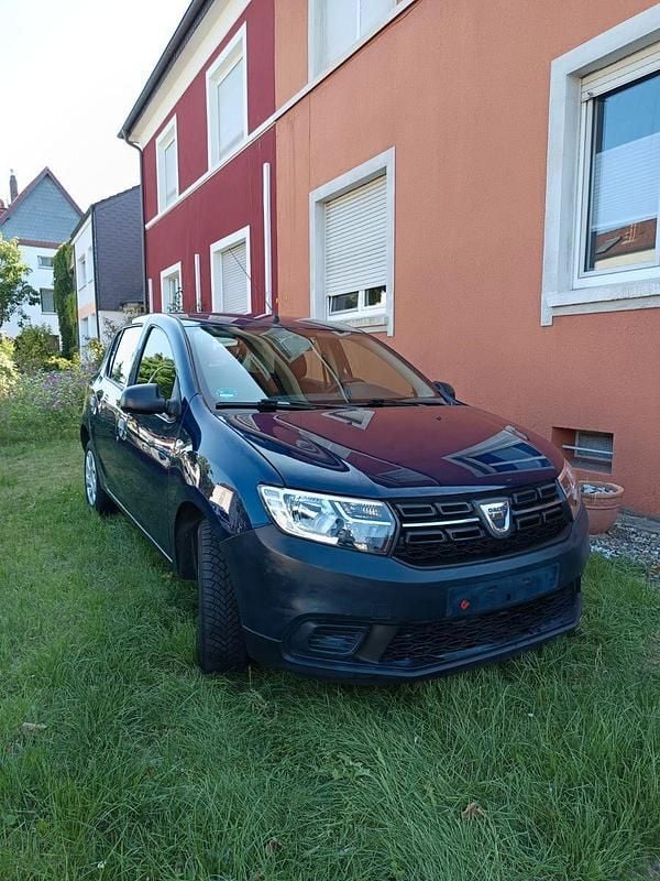 Blau Gebraucht 2019 Dacia Sandero Essentiel Kleinwagen | 3.500 € (Superpreis) - Bild 1/4