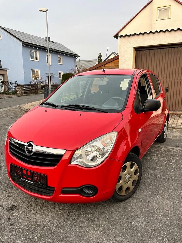 Gebraucht Opel Agila 68 PS (50 kW) 2009 Rot Kleinwagen