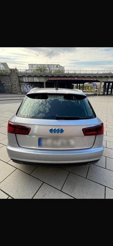 Gebraucht Audi A6 190 PS (139 kW) 2015 Grau Kombi