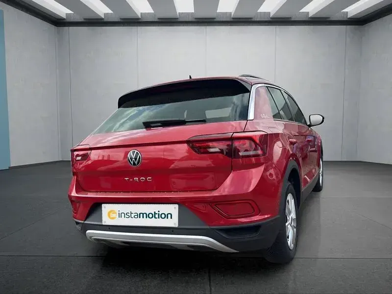 Gebraucht VW T-Roc 150 PS (110 kW) 2024 Rot SUV