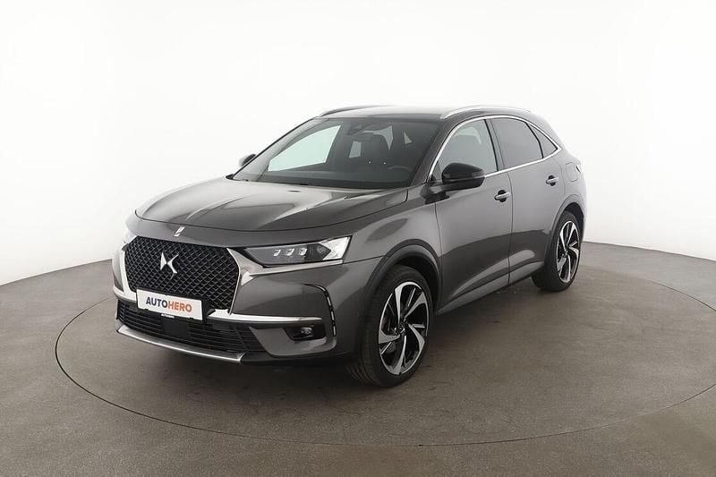 Grau Gebraucht 2022 DS Automobiles DS7 Crossback Rivoli SUV | 28.590 € (Fairer Preis) - Bild 1/3