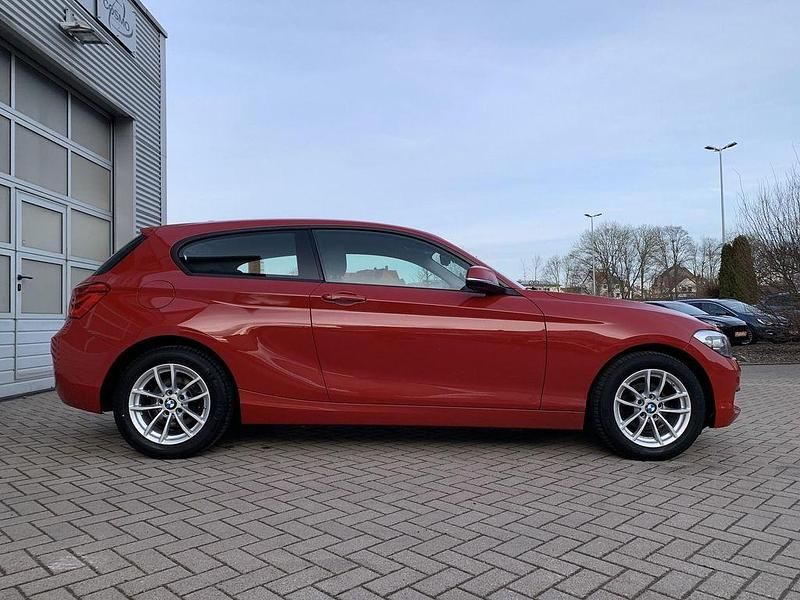 Gebraucht BMW 116 116 PS (85 kW) 2018 Rot Kleinwagen