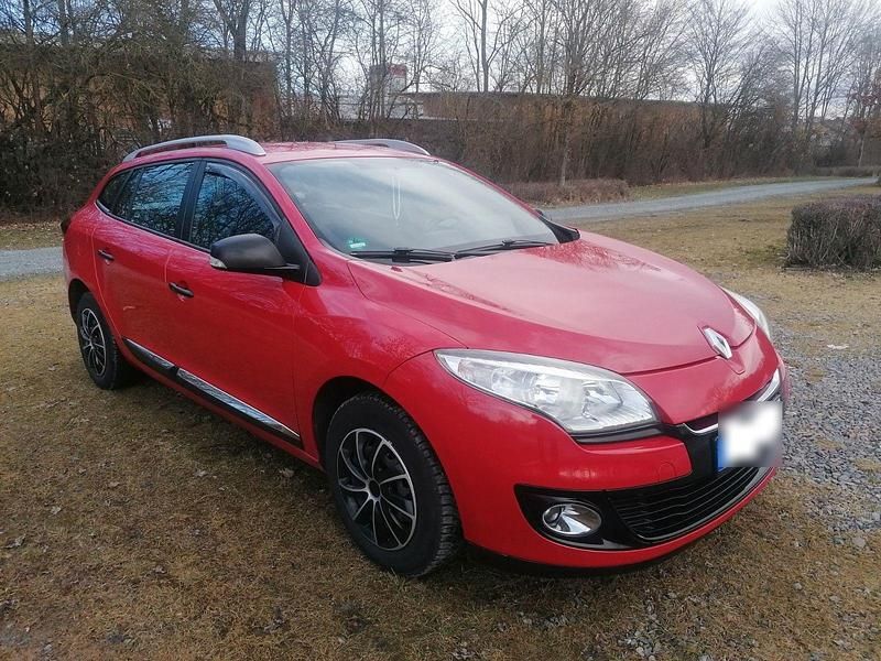 Gebraucht Renault Mégane GrandTour Dynamique 110 PS (80 kW) 2012 Kombi