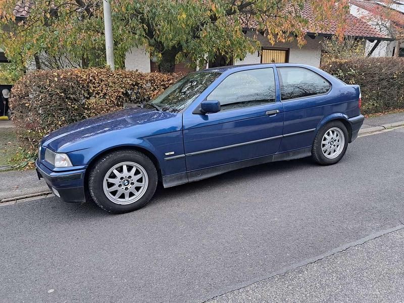 Gebraucht BMW 316 102 PS (75 kW) 1999 Schwarz Coupé