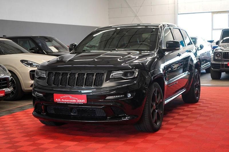 Brilliant black crystal pearl Gebraucht 2016 Jeep Grand Cherokee SRT SUV | 30.950 € (Superpreis) - Bild 1/4