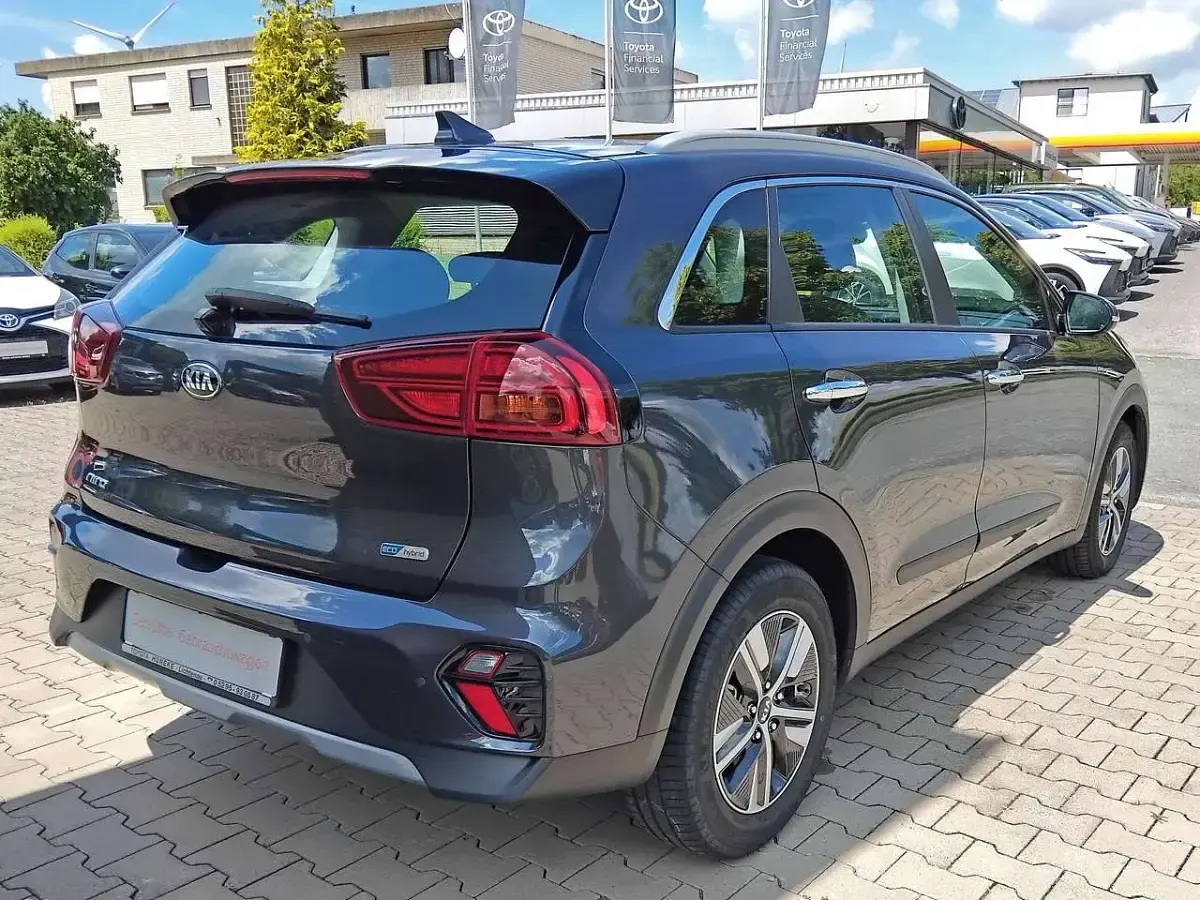 Gebraucht Kia Niro Style 105 PS (77 kW) 2021 (abt) graphit met. SUV