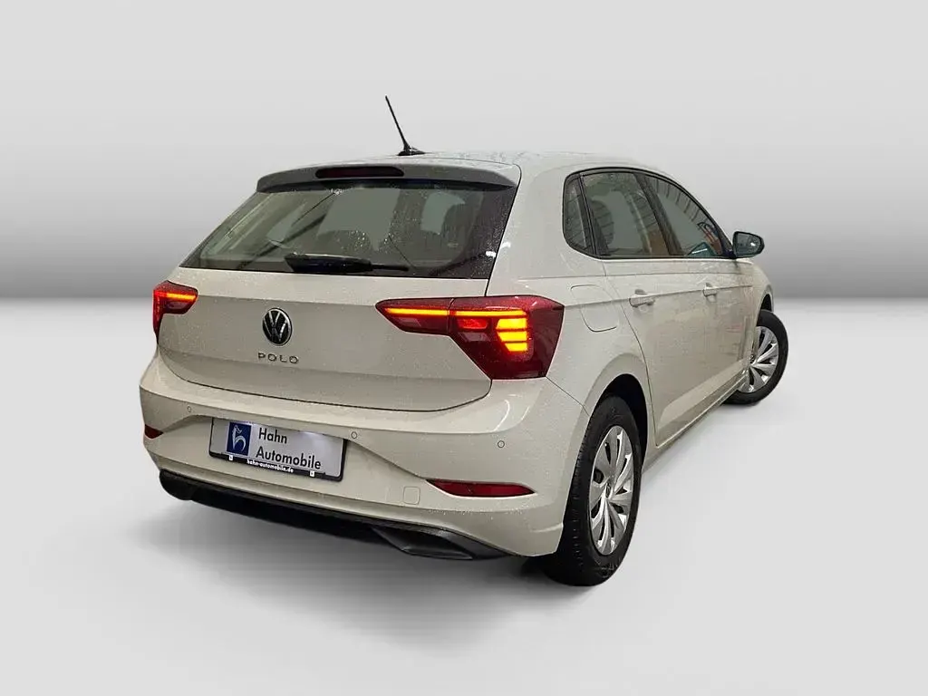 Gebraucht VW Polo Life 80 PS (58 kW) 2022 Ascotgrau Limousine