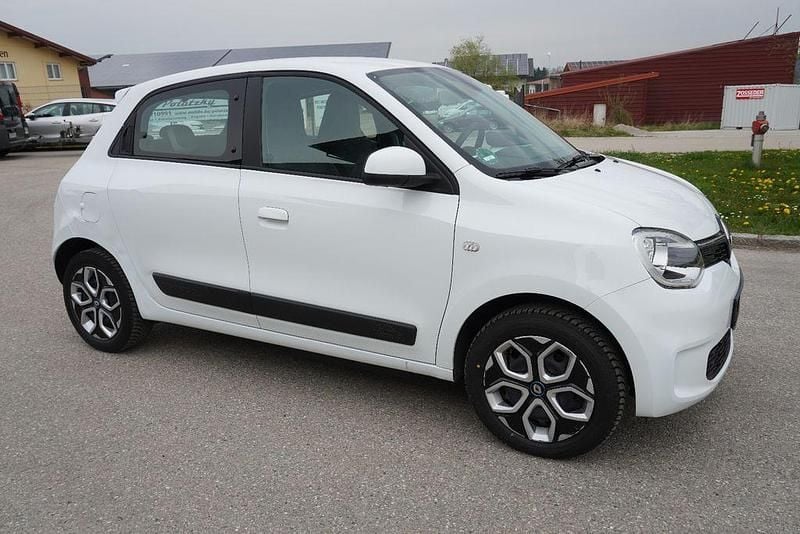 Gebraucht Renault Twingo Zen 60 kW (82 PS) 2022 Weiß Kleinwagen