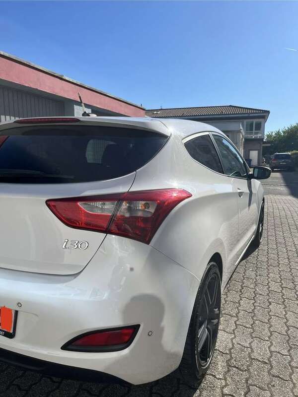 Gebraucht 2013 Hyundai i30 Coupé | 6.700 € - Bild 1/4