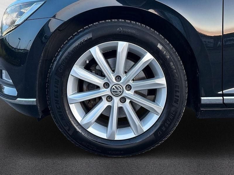 Gebraucht VW Passat Highline 190 PS (139 kW) 2015 Schwarz Kombi