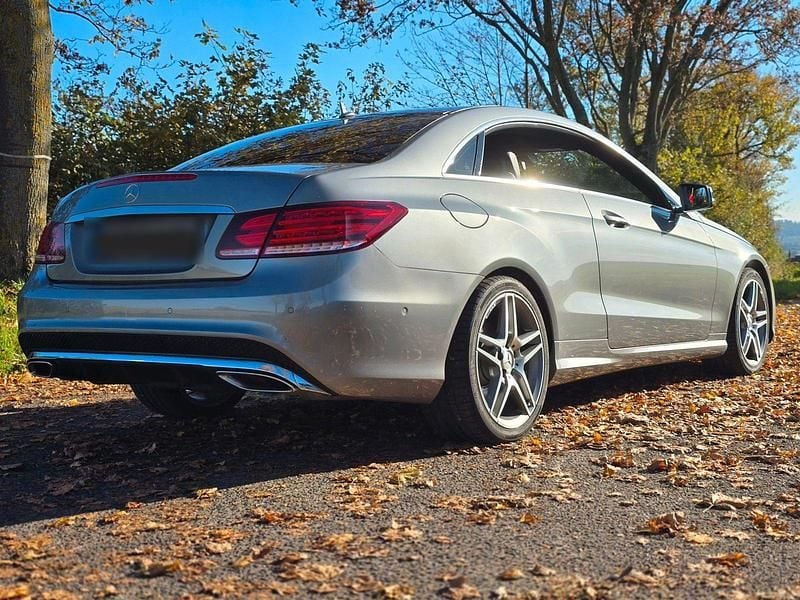 Gebraucht Mercedes E350 AMG 252 PS (185 kW) 2013 Grau Coupé