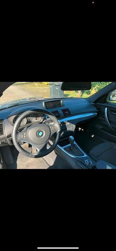 Gebraucht BMW 118 Coupé 143 PS (105 kW) 2010 Silber Coupé