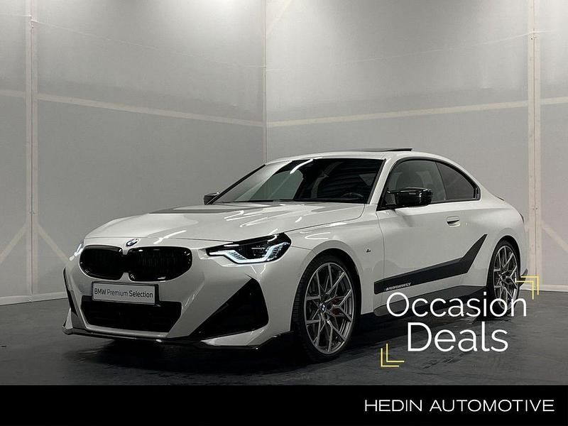 Gebraucht BMW 220 M Performance 184 PS (135 kW) 2024 Weiß Coupé