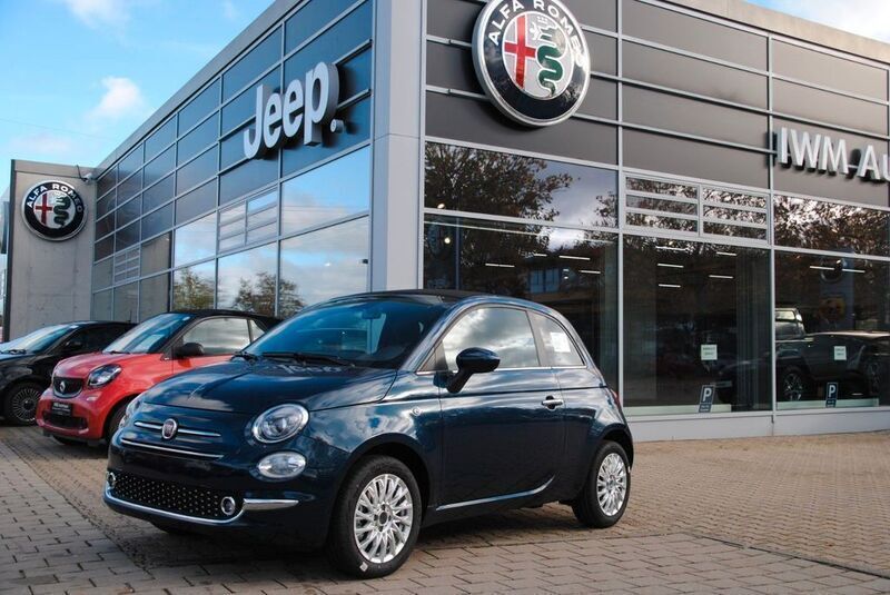 Blau Neu 2024 Fiat 500C Dolcevita Cabrio | 20.890 € (Etwas zu teuer) - Bild 1/4