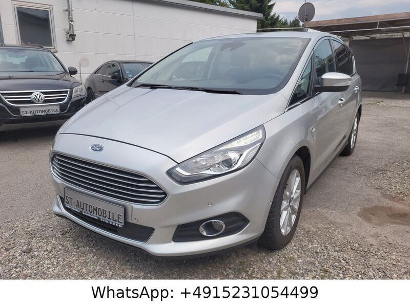 Silber Gebraucht 2016 Ford S-MAX Titanium Van / Kleinbus | 9.950 € (Guter Preis) - Bild 1/4