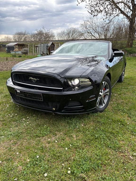Gebraucht Ford Mustang 309 PS (227 kW) 2014 Schwarz Cabrio
