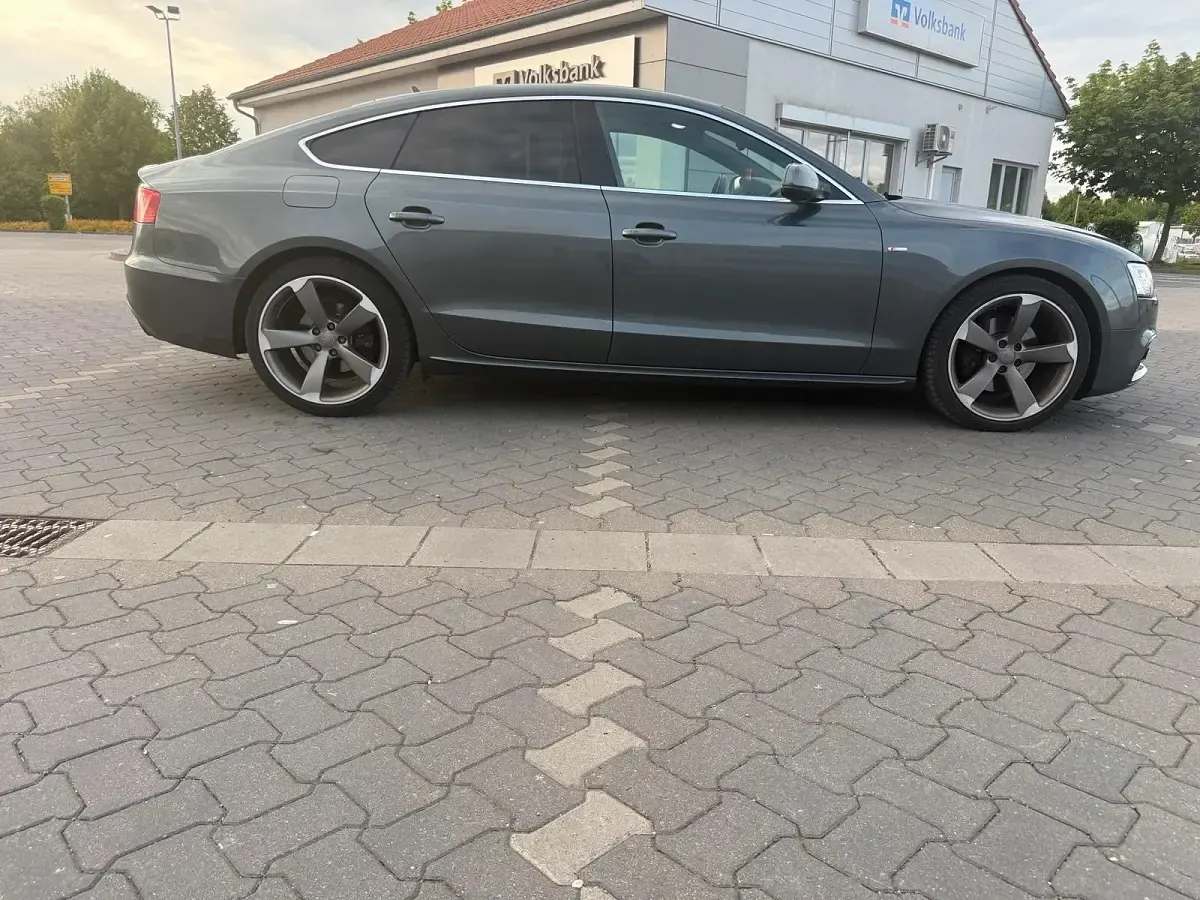 Gebraucht Audi A5 S-Line 245 PS (180 kW) 2013 Grau Coupé
