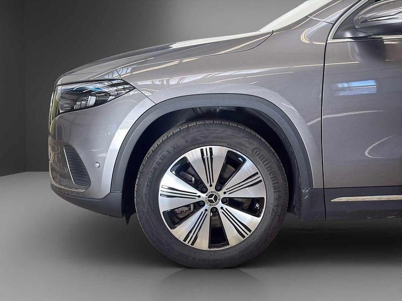 Gebraucht Mercedes EQA250 Progressive 139 kW (190 PS) 2023 Grau SUV
