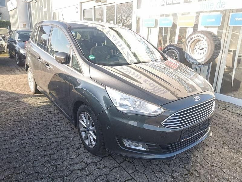 Gebraucht Ford Grand C-Max Titanium 150 PS (110 kW) 2018 Grau Van / Kleinbus