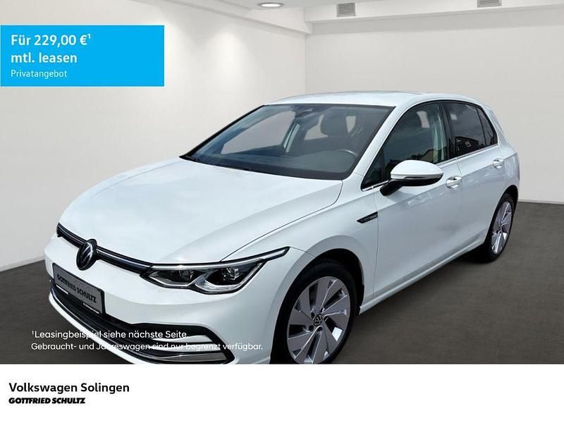 Pure white Gebraucht 2021 VW Golf Style Limousine | 19.450 € (Fairer Preis) - Bild 1/3