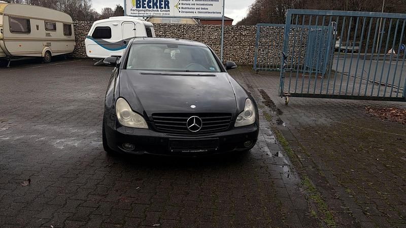 Gebraucht Mercedes CLS320 224 PS (164 kW) 2007 Schwarz Coupé