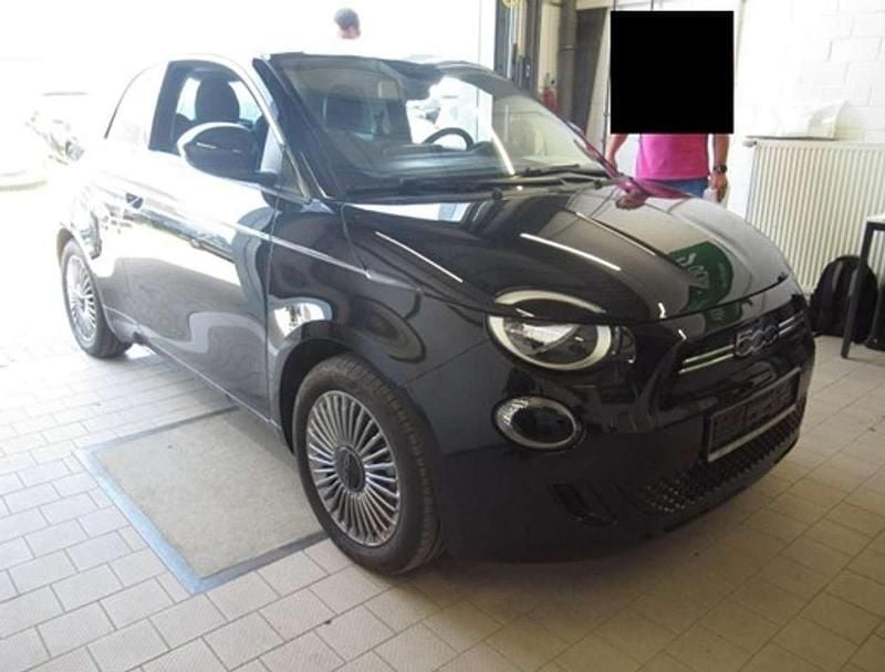 Schwarz Gebraucht 2023 Fiat 500e Icon Kleinwagen | 17.990 € (Superpreis) - Bild 1/4