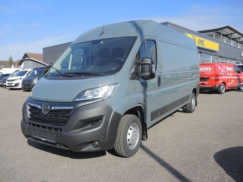 Weiß Gebraucht 2022 Opel Movano Edition Van | 27.980 € (Etwas zu teuer) - Bild 1/4