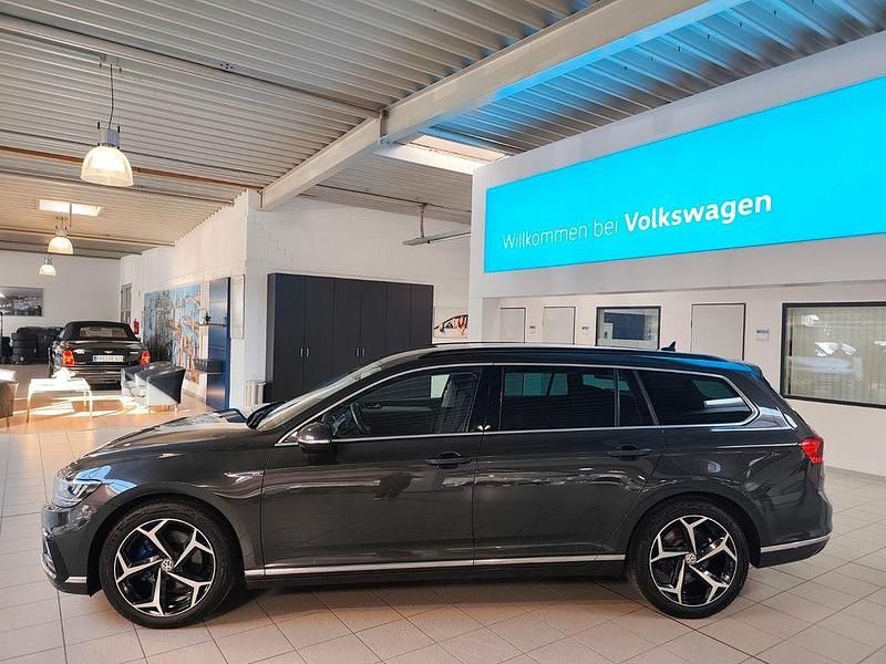 Gebraucht VW Passat GTE 218 PS (160 kW) 2020 Grau Kombi