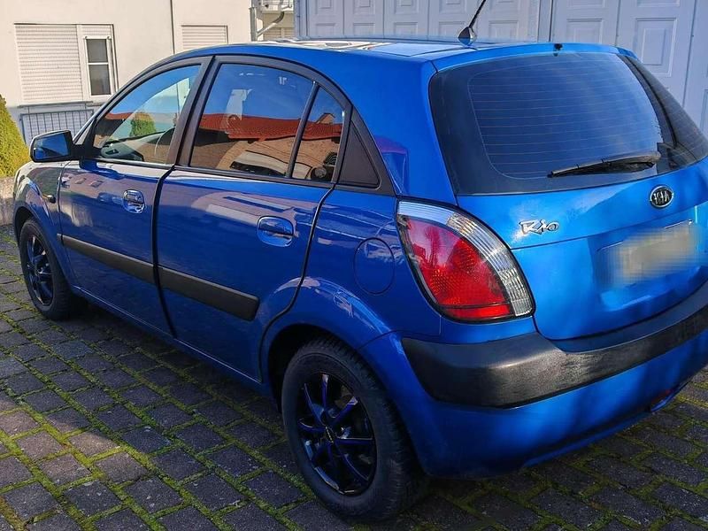 Gebraucht Kia Rio EX 97 PS (71 kW) 2006 Limousine