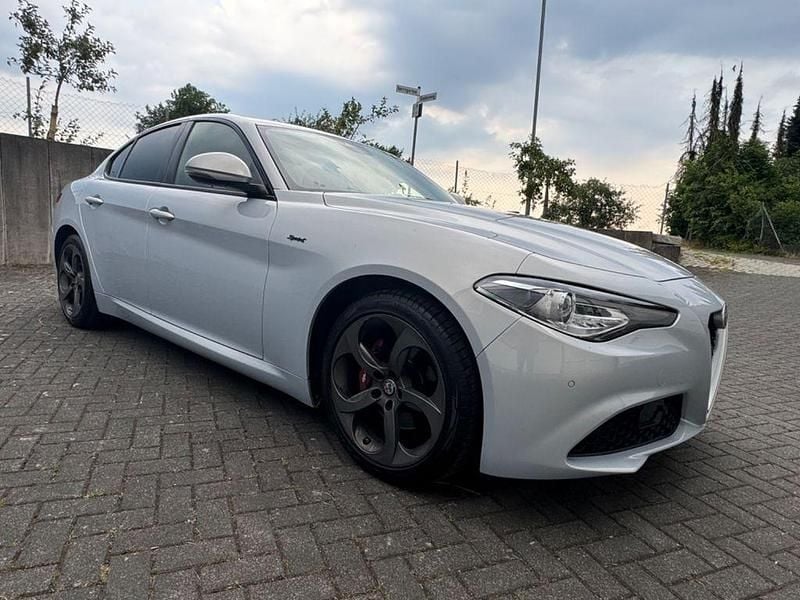 Gebraucht Alfa Romeo Giulia Sprint 190 PS (139 kW) 2020 Silber Limousine