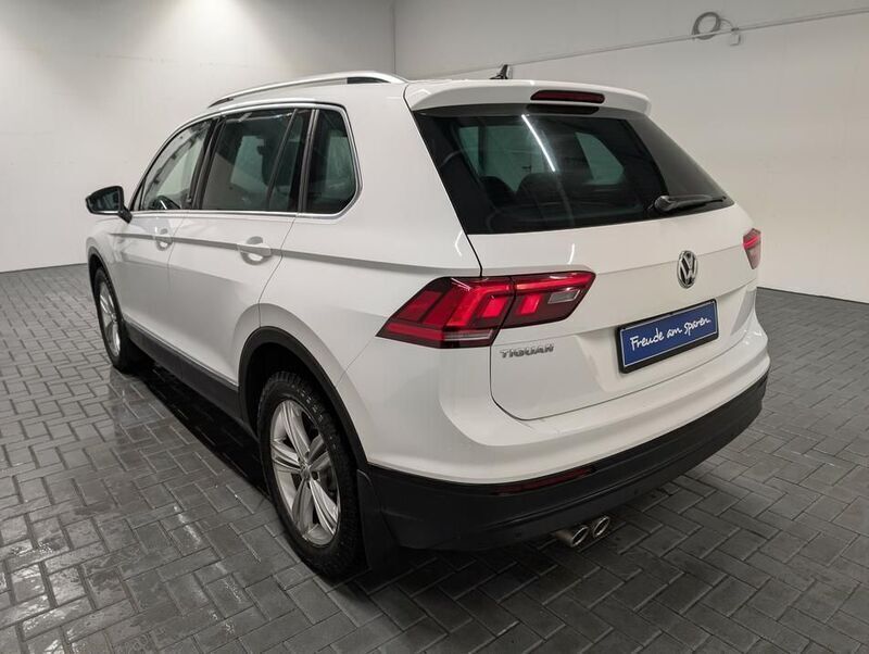 Gebraucht VW Tiguan Sound 150 PS (110 kW) 2017 Weiß (purweiss) SUV