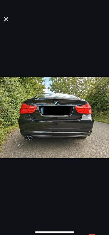 Gebraucht BMW 325 218 PS (160 kW) 2008 Schwarz Limousine