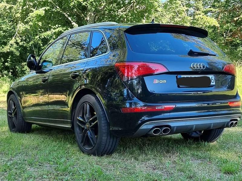 Schwarz Gebraucht 2017 Audi SQ5 Competition SUV | 26.990 € (Teuer) - Bild 1/4