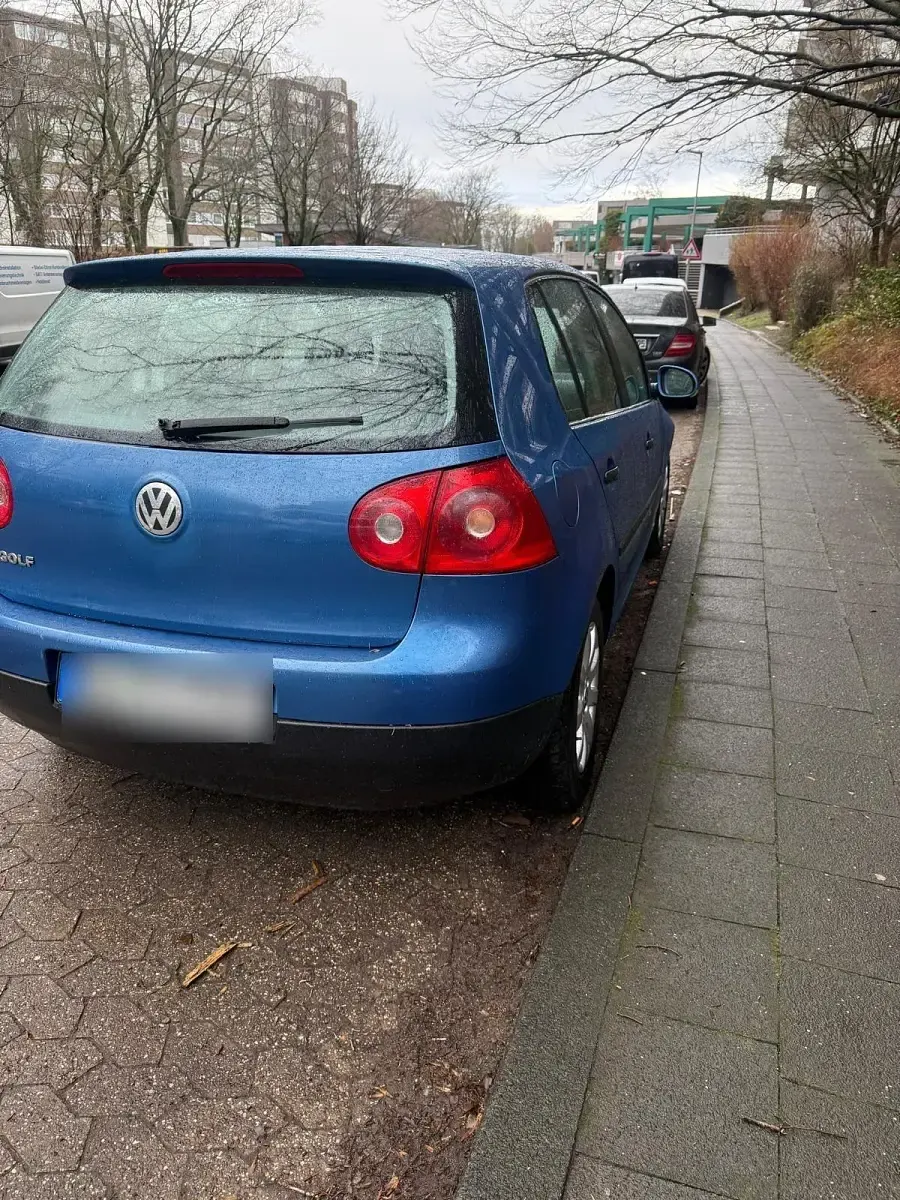 Gebraucht VW Golf V 2003 Blau Kleinwagen