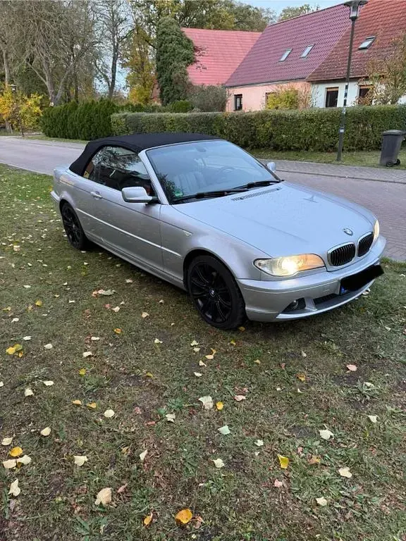 Gebraucht BMW 325 Cabriolet 192 PS (141 kW) 2005 Silber Cabrio