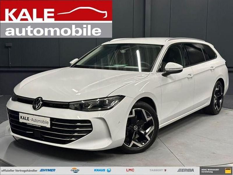 Gebraucht VW Passat Elegance 150 PS (110 kW) 2025 Pure white Kombi