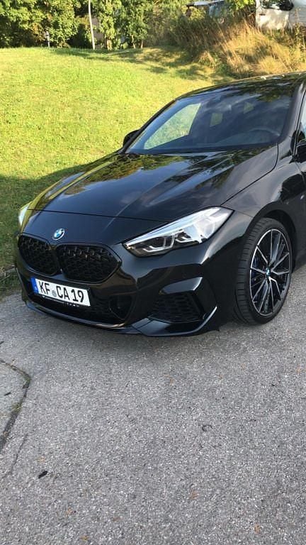 Schwarz Gebraucht 2021 BMW M235 Performance Coupé | 34.700 € (Fairer Preis) - Bild 1/4
