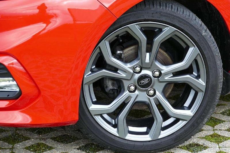 Gebraucht Ford Fiesta ST-Line 101 PS (74 kW) 2021 Racerot Limousine