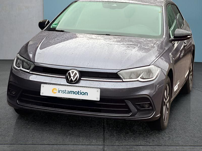 Grau Gebraucht 2024 VW Polo Goal Limousine | 18.749 € (Fairer Preis) - Bild 1/4