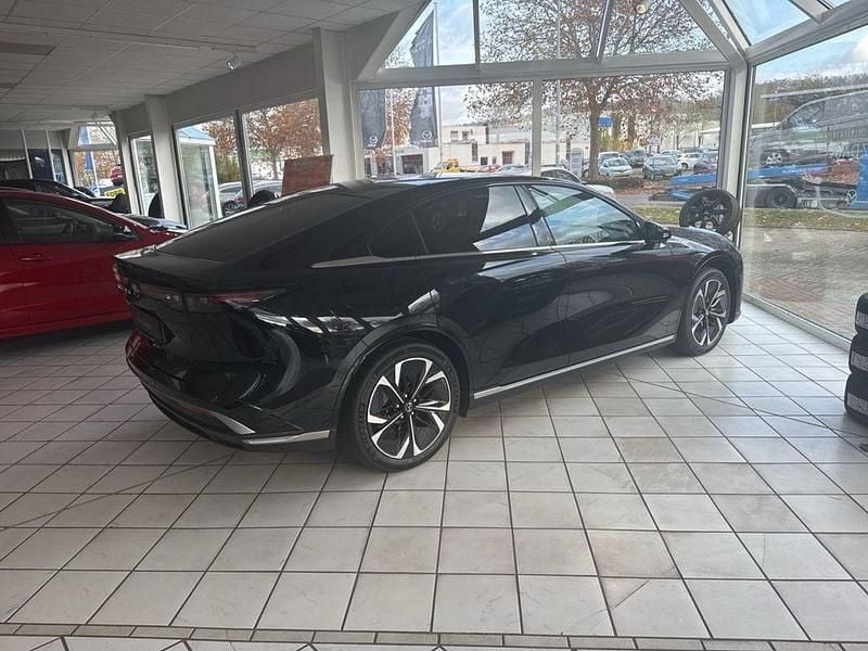 Nuova Mazda 6e 60 kW (82 CV) 2026 Nero Berlina