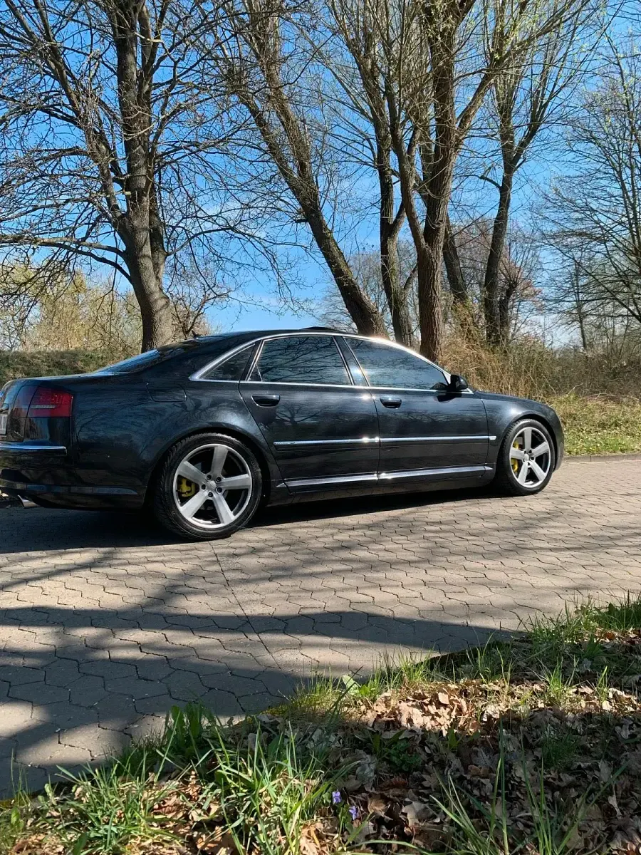 Gebraucht Audi A8 280 PS (205 kW) 2004 Schwarz Limousine